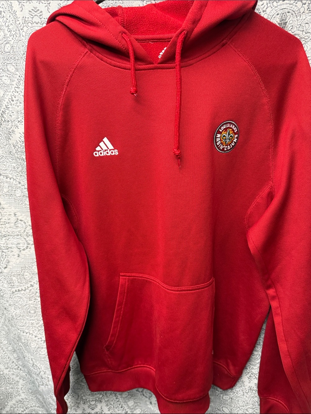 adidas Men’s Red Louisana’s Ragin Cajun Hooded Pullover Sweater w/Team Patch - L
